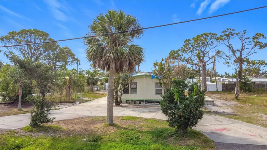 7438 San Casa Drive, Grove City, FL 34224 - Image #2