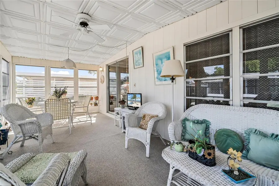 3410 Spanish Oak Terrace, Sarasota, FL 34237 - Image #2