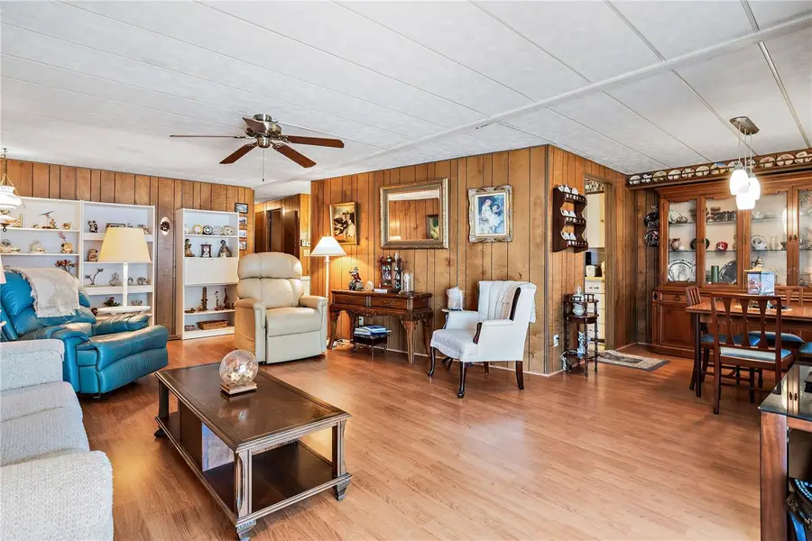 3410 Spanish Oak Terrace, Sarasota, FL 34237 - Image #3