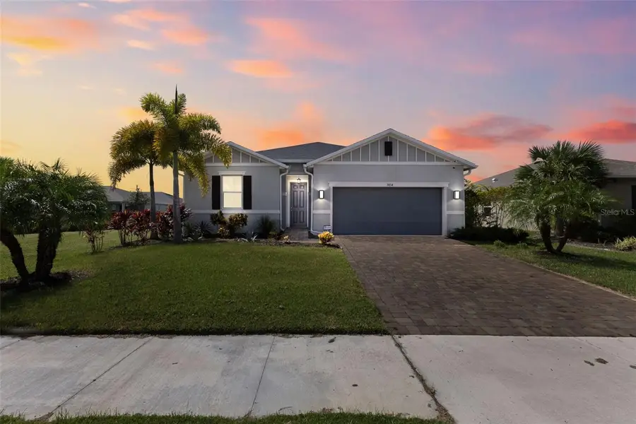7434 35th Lane E, Sarasota, FL 34243 - Image #2