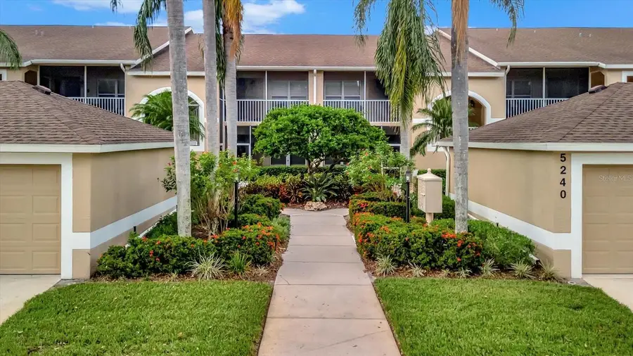 5240 Hyland Hills Avenue #1421, Sarasota, FL 34241 - Image #2