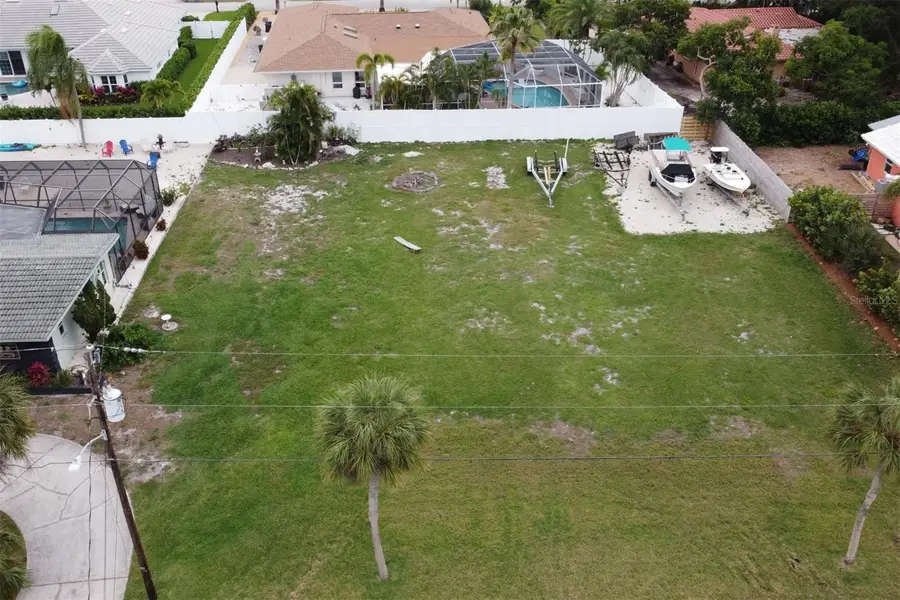Southpointe Drive, Sarasota, FL 34231 - #3