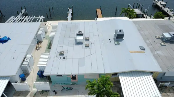 23 Seaside Court, HOLMES BEACH, FL 34217