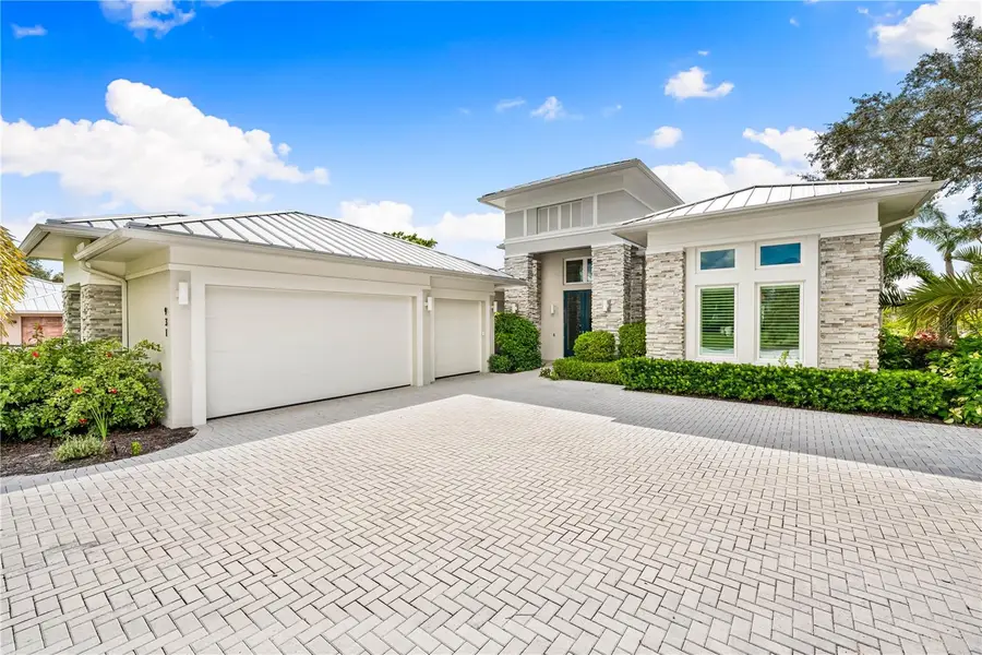 931 Bayshore Road, Nokomis, FL 34275 - Image #2