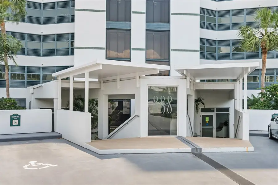 888 Boulevard Of The Arts #1705, Sarasota, FL 34236 - Image #2