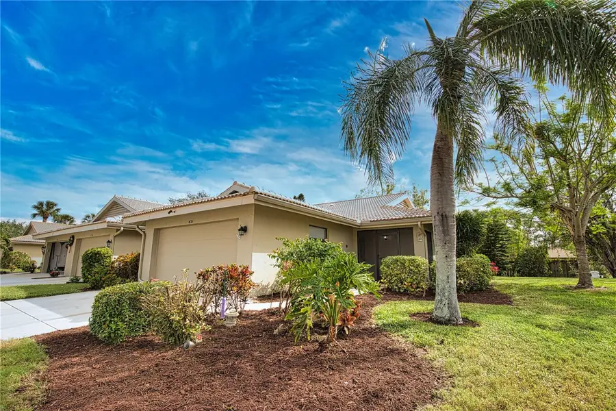 7171 Wood Creek Drive #5, Sarasota, FL 34231 - Image #3