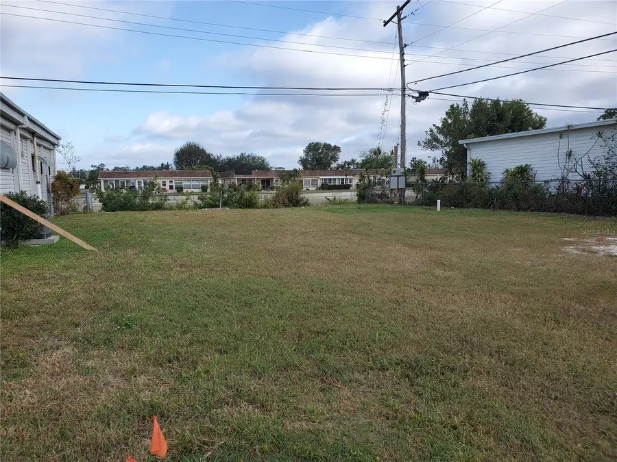 619 49th Avenue W, Bradenton, FL 34207 - Image #2