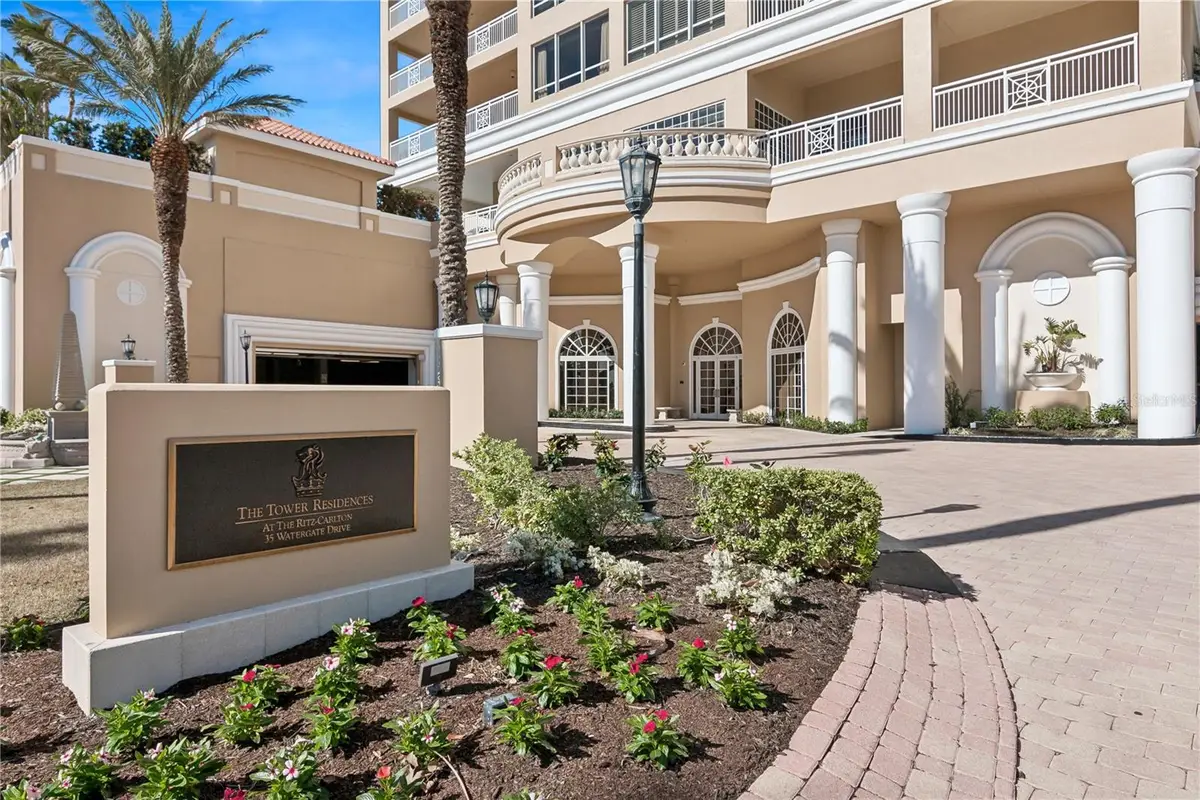 35 Watergate Drive #801, Sarasota, FL 34236 - Image #1