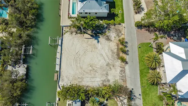 592 Juan Anasco Drive, LONGBOAT KEY, FL 34228