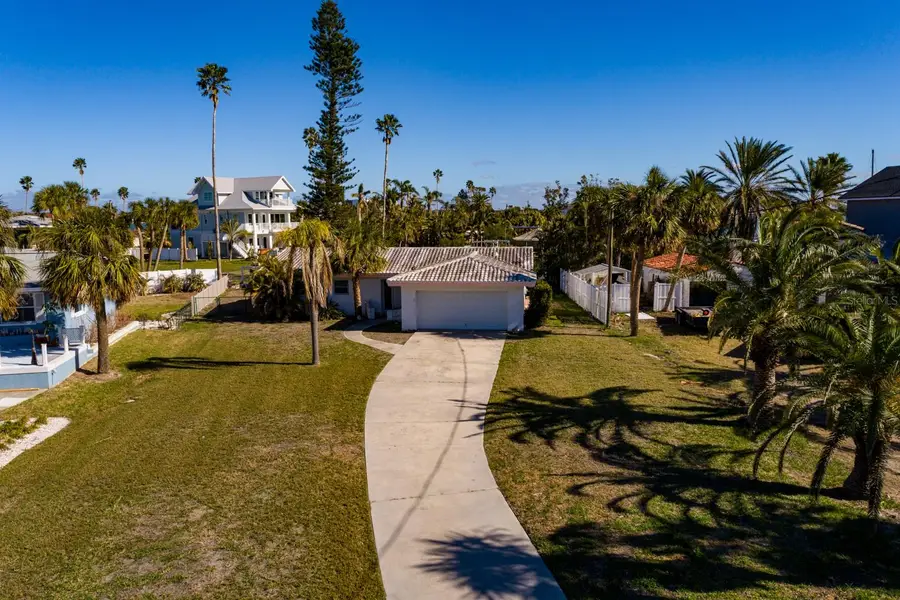 15815 Redington Drive, Redington Beach, FL 33708 - Image #3