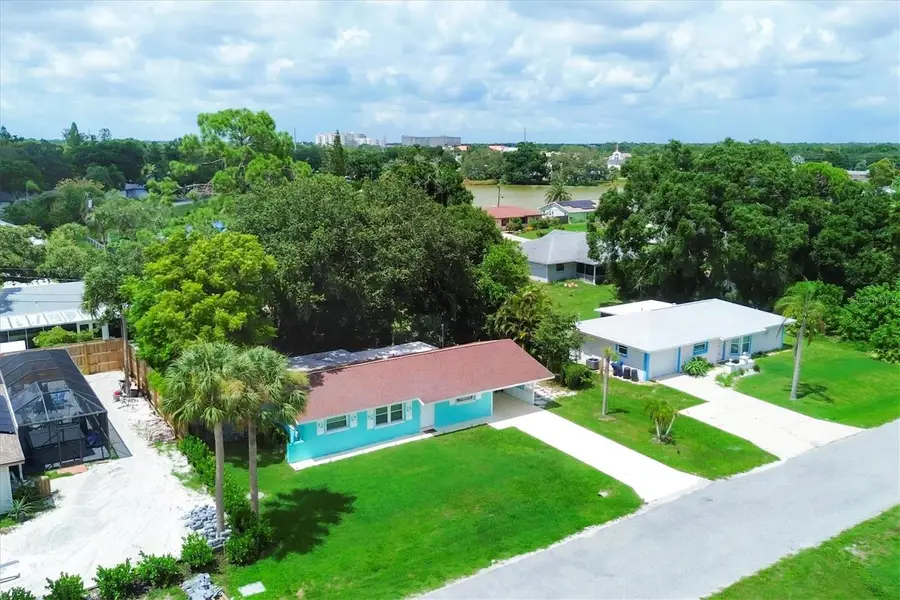 300 Coral Road, Venice, FL 34293 - Image #2