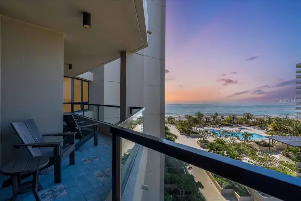 1211 Gulf Of Mexico Drive #403, LONGBOAT KEY, FL 34228