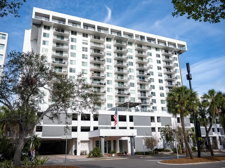101 S Gulfstream Avenue #10E, Sarasota, FL 34236 - Image #2
