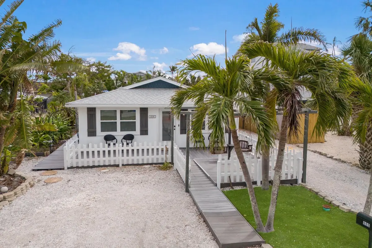 600 Fox Street, Longboat Key, FL 34228 - Image #1