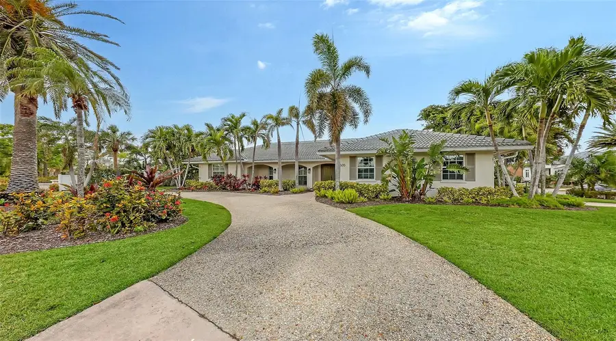 605 Wild Turkey Lane, Sarasota, FL 34236 - Image #2