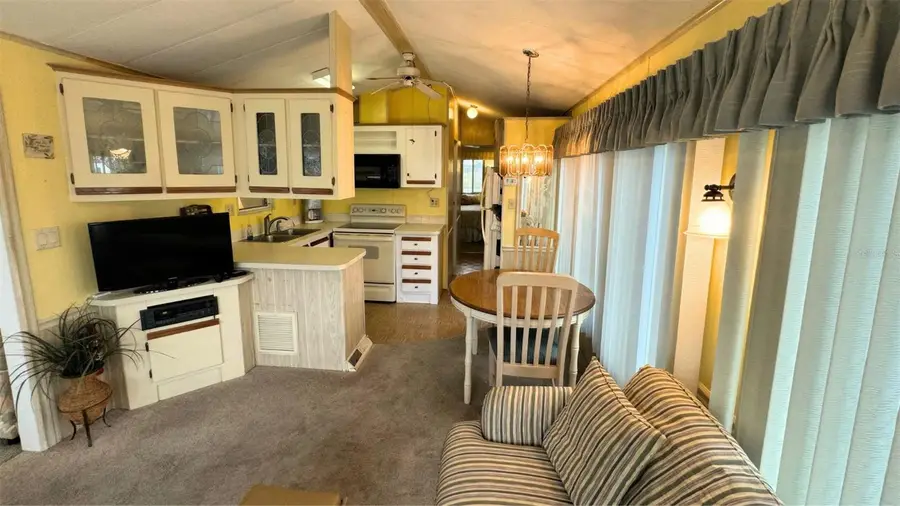 289 Bainbridge Drive, Nokomis, FL 34275 - Image #2