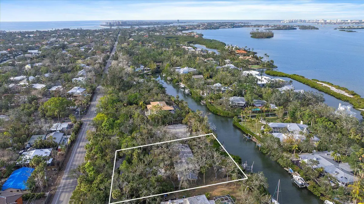 5225 Hidden Harbor Road, Sarasota, FL 34242 - Image #1