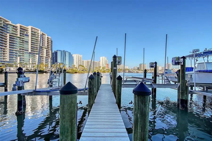 650 Golden Gate Point #403, Sarasota, FL 34236 - Image #3