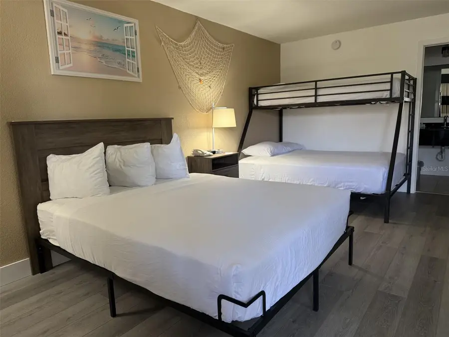 7150 N Tamiami Trail #S510, Sarasota, FL 34243 - Image #2