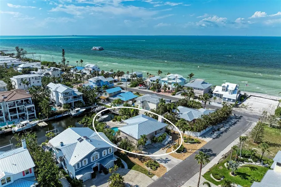 526 Loquat Drive, Anna Maria, FL 34216 - Image #2