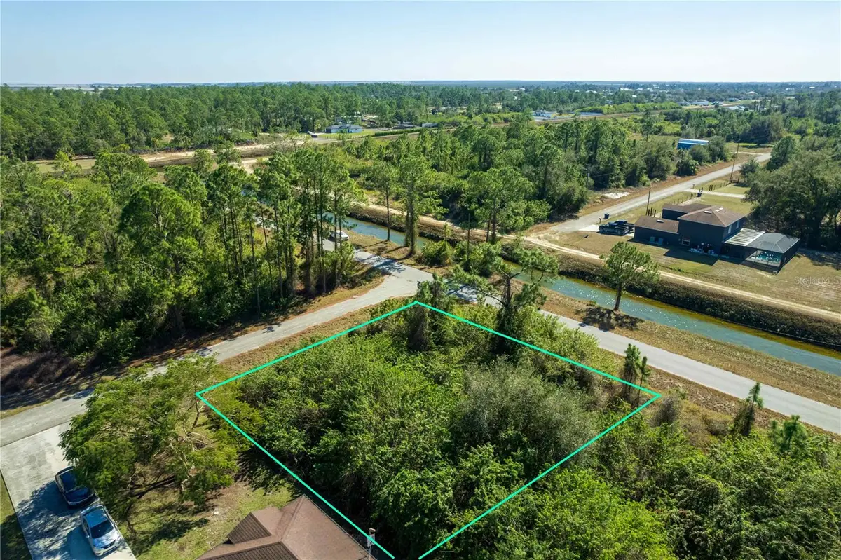 4407 E 20th Street, Alva, FL 33920 - #1
