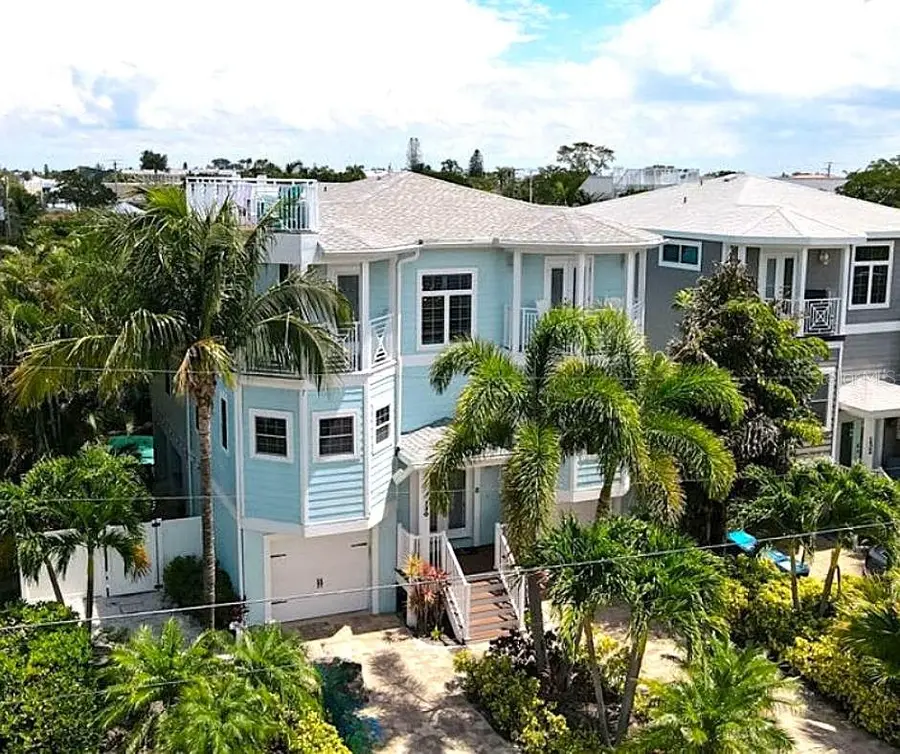 130 50th Street, Holmes Beach, FL 34217 - Image #3