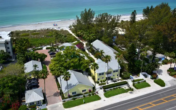 5581 Gulf Of Mexico Drive, LONGBOAT KEY, FL 34228