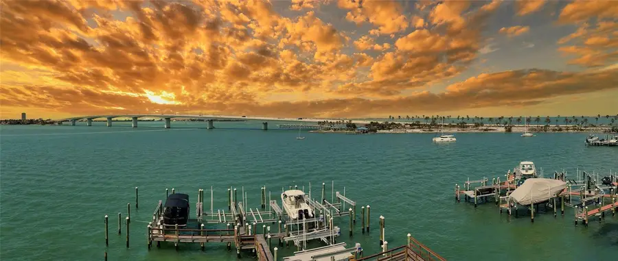 280 Golden Gate Point #400, Sarasota, FL 34236 - Image #3