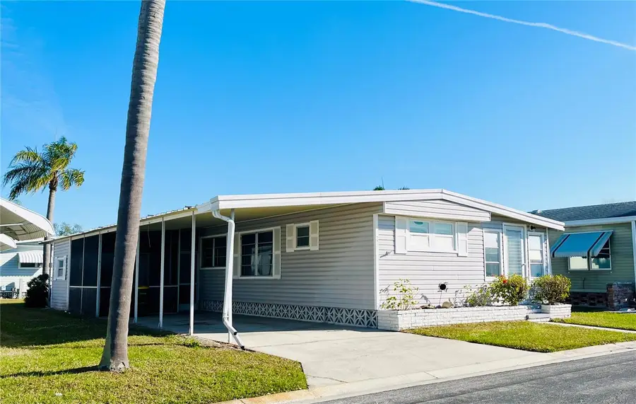 3335 Spanish Oak Terrace, Sarasota, FL 34237 - Image #2