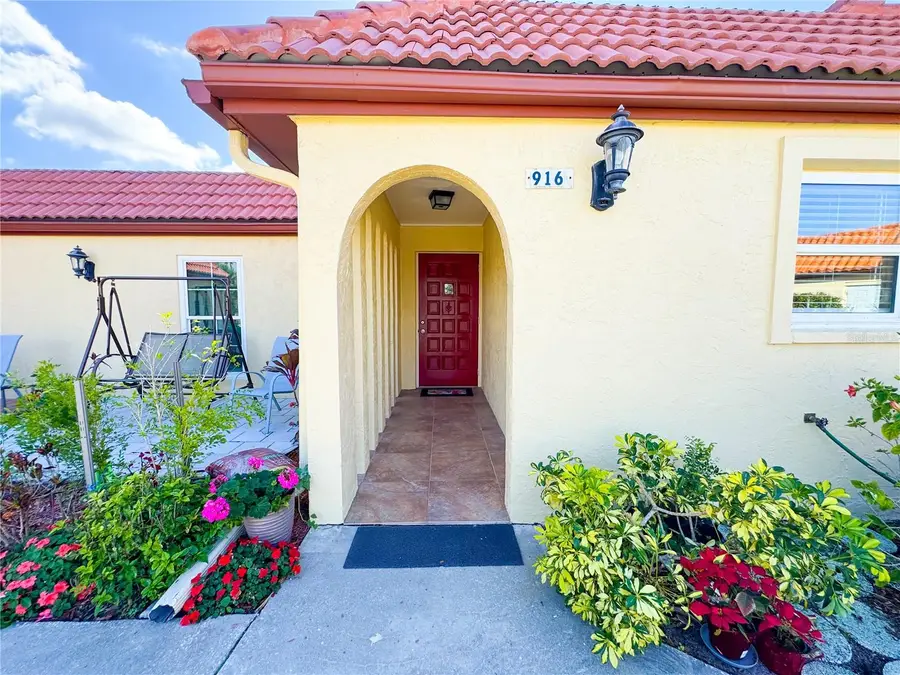 916 W Faith Circle, Bradenton, FL 34212 - Image #3