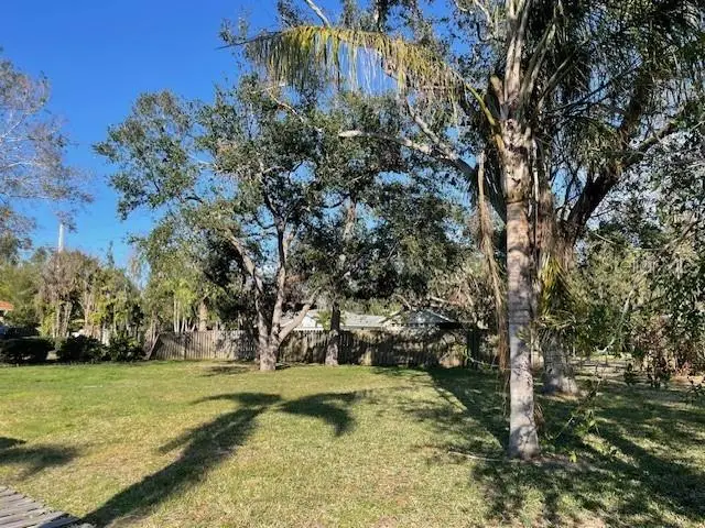 Portland Street, Sarasota, FL 34231 - #3