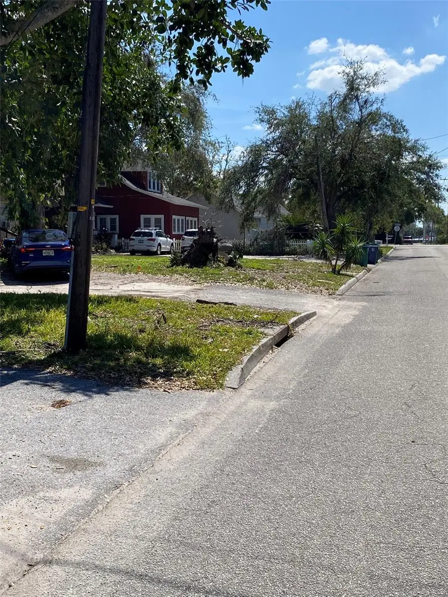 518 7th Avenue W, Palmetto, FL 34221 - Image #1