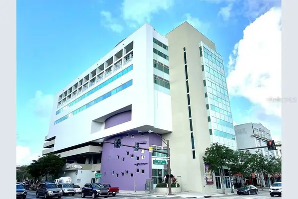 1990 Main Street #10, SARASOTA, FL 34236