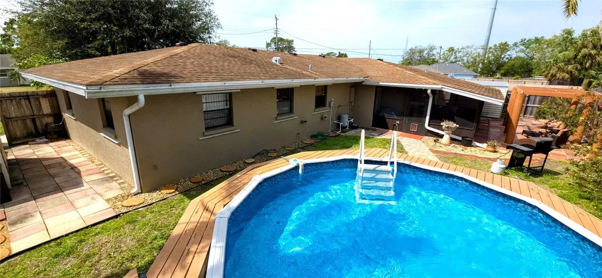 1011 68th Avenue W, Bradenton, FL 34207 - Image #1