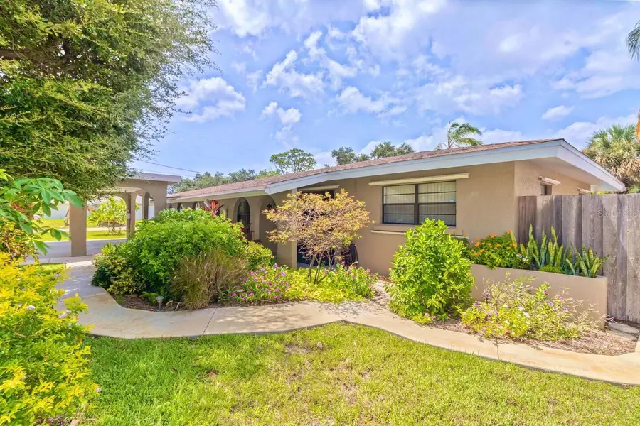 1011 68th Avenue W, Bradenton, FL 34207 - Image #2