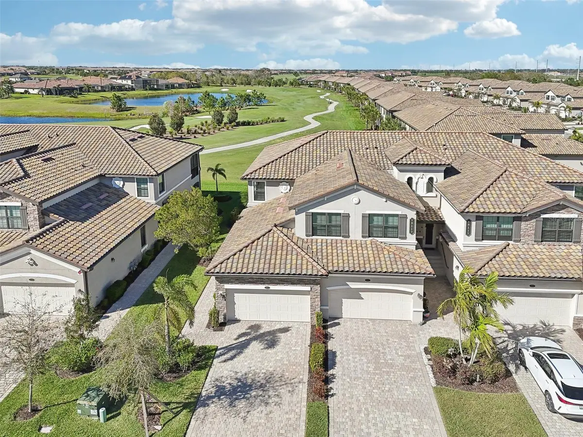 18117 Gawthrop Drive #101, Lakewood Ranch, FL 34211 - Image #1