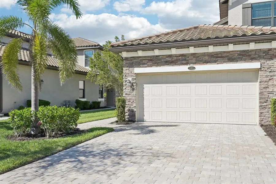 18117 Gawthrop Drive #101, Lakewood Ranch, FL 34211 - Image #2