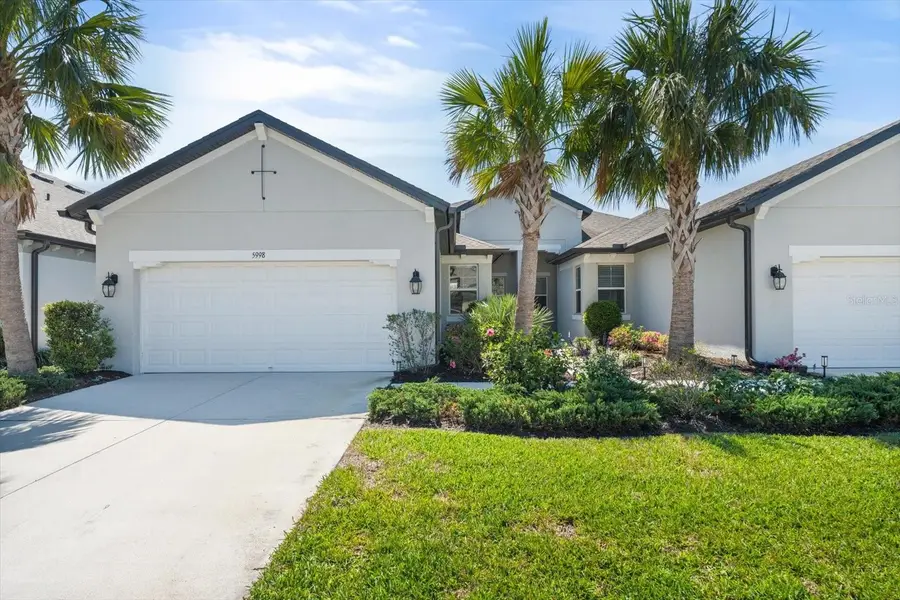 5998 Amberly Drive, Bradenton, FL 34208 - Image #3
