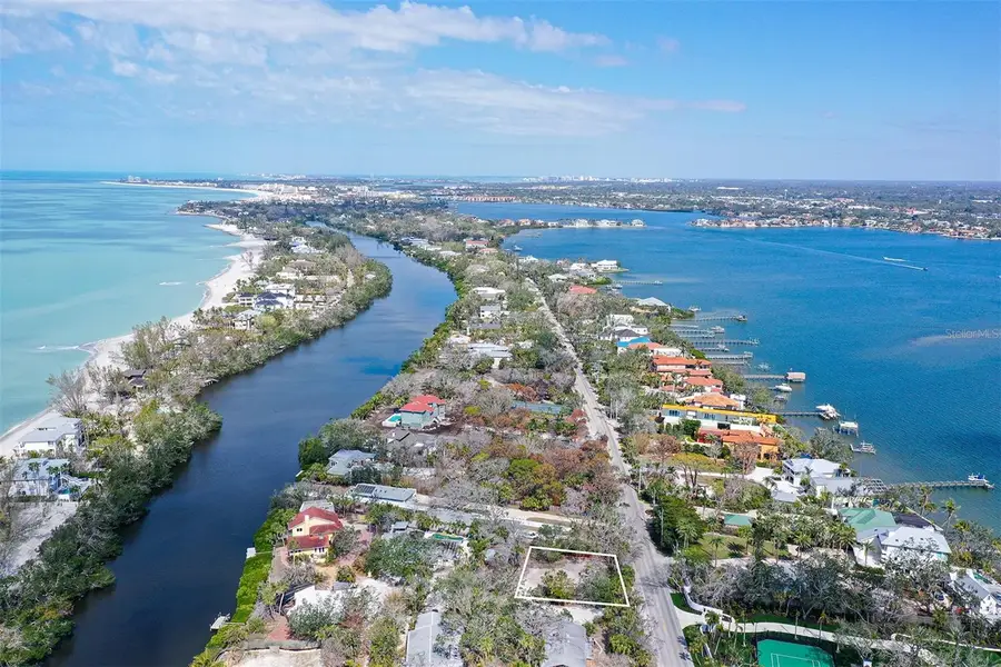 8504 Heron Lagoon Circle, Sarasota, FL 34242 - #2