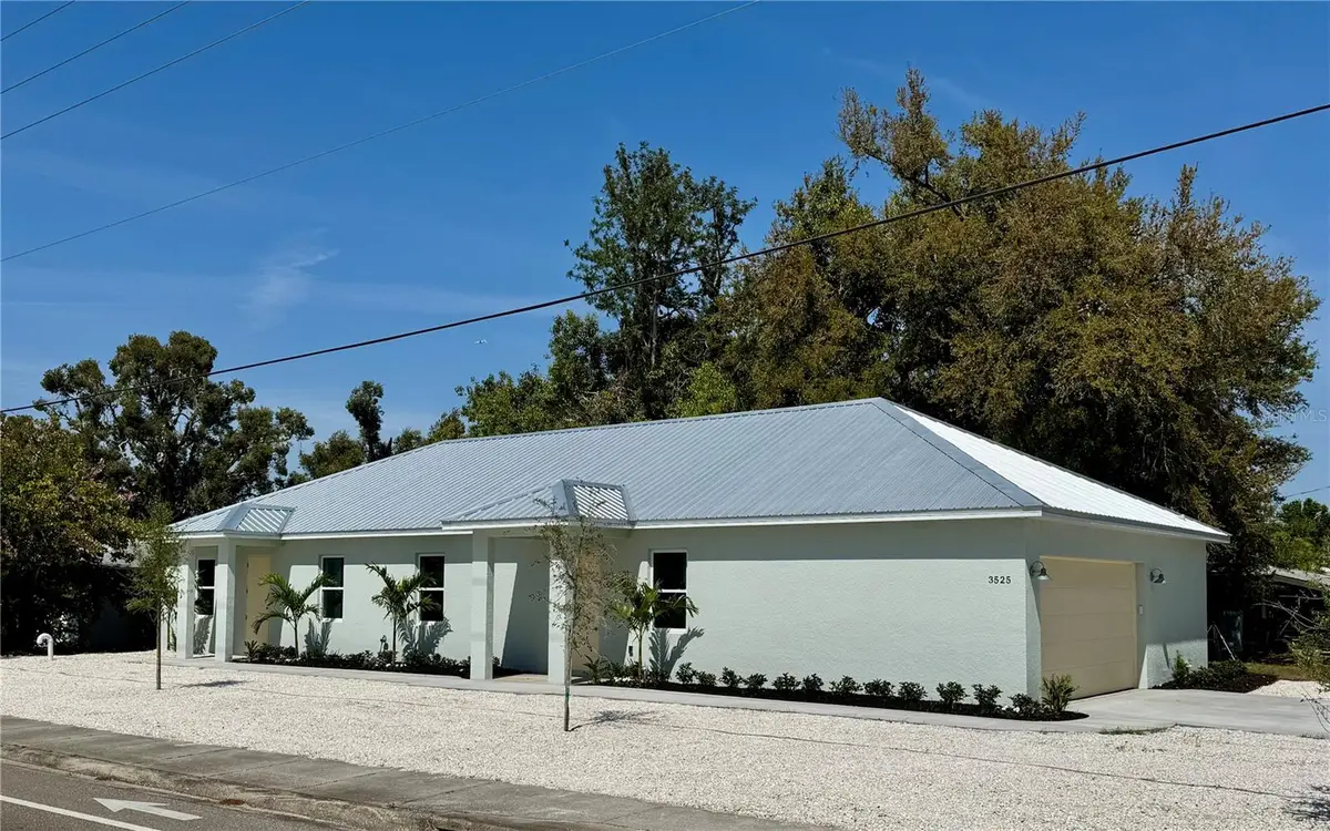 3525 Mcintosh Road, Sarasota, FL 34232 - Image #1