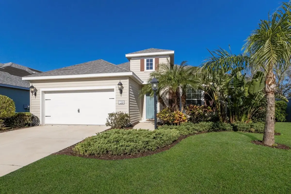 7742 Ridgelake Circle, Bradenton, FL 34203 - Image #1