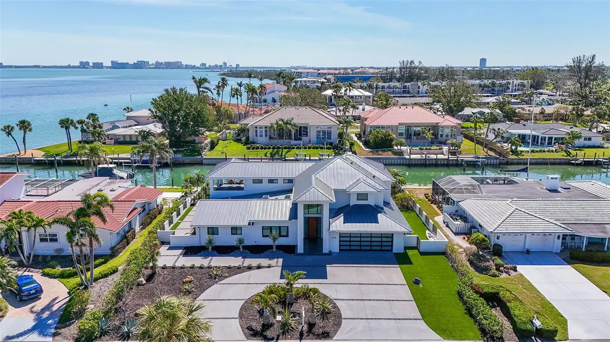 560 Schooner Lane, Longboat Key, FL 34228 - Image #1