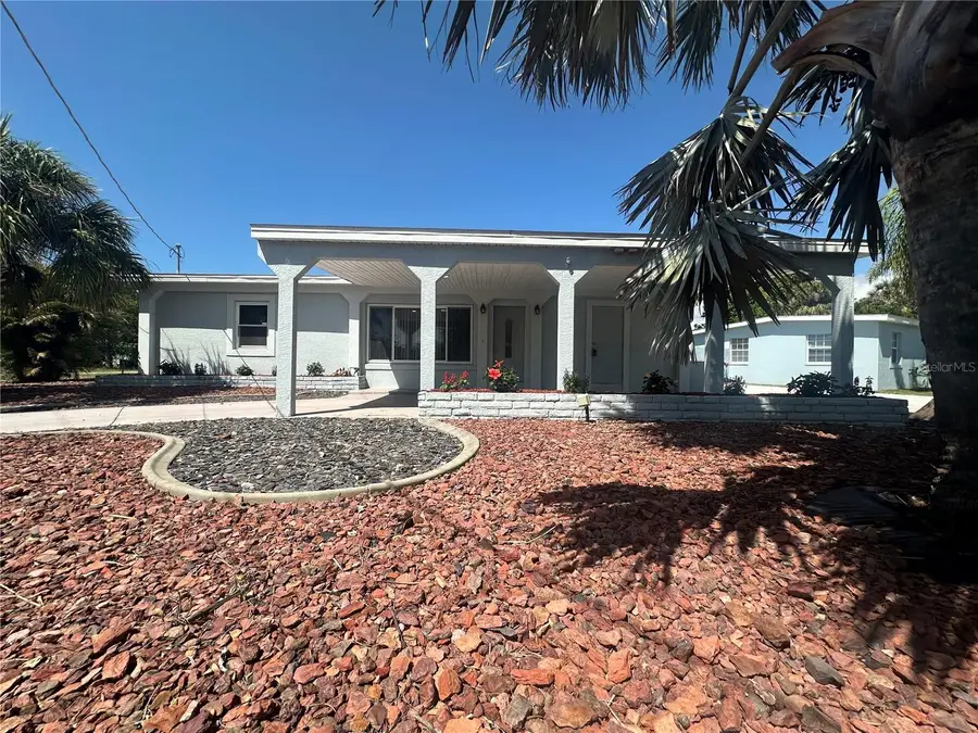 108 Martin Drive Ne, Port Charlotte, FL 33952 - Image #2