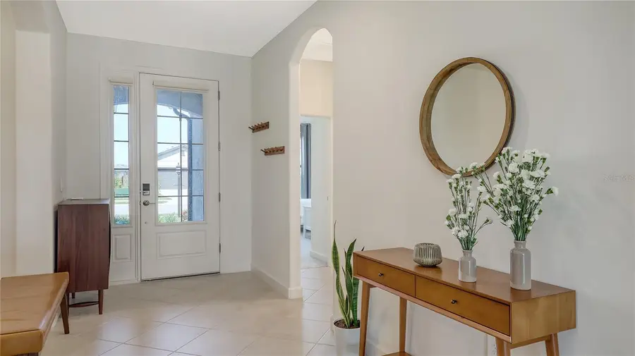 15332 Serene Shores Loop Street, Bradenton, FL 34211 - Image #3