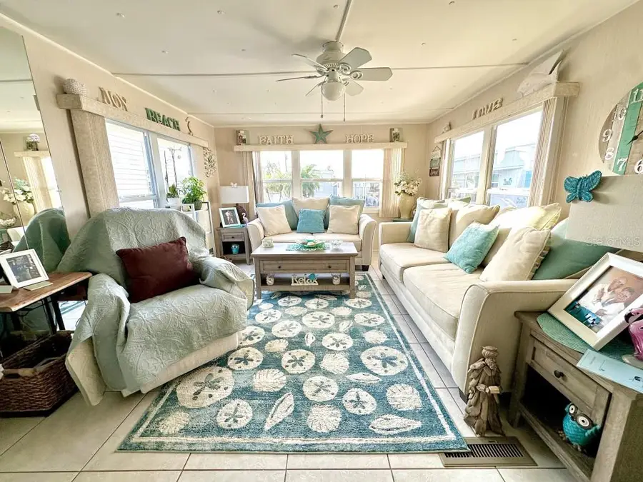 2094 Detroiter Street, Sarasota, FL 34231 - Image #3