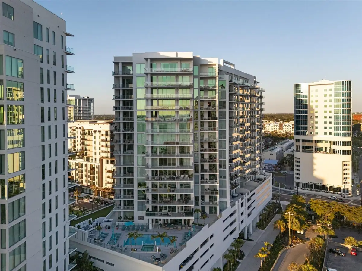 301 Quay Commons #1610, Sarasota, FL 34236 - Image #1
