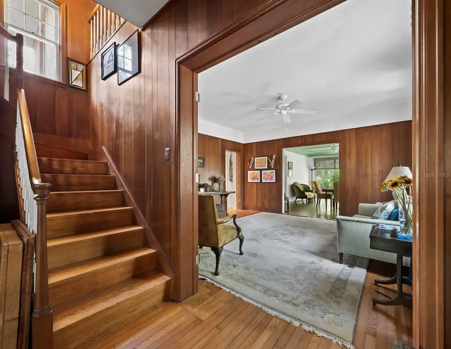 2315 Mcclellan Parkway, Sarasota, FL 34239 - Image #3