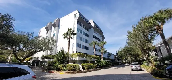 1255 E Peppertree Drive #506, SARASOTA, FL 34242