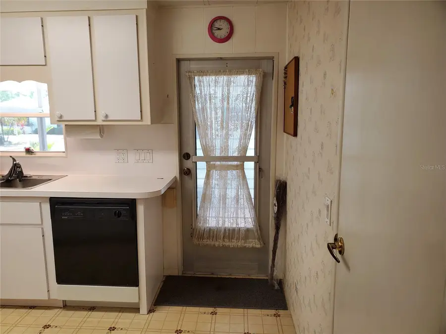 5536 Denmark Drive, Bradenton, FL 34207 - Image #3