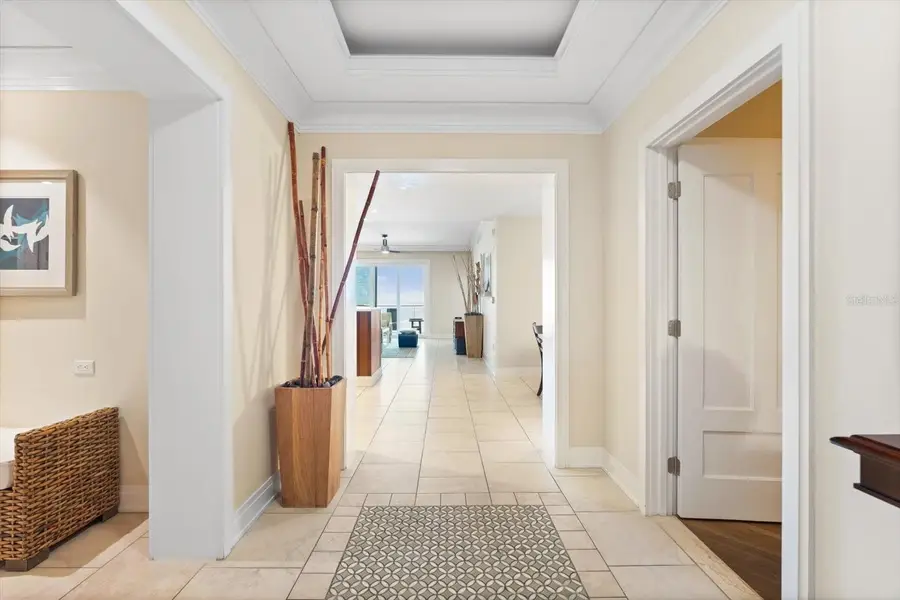 915 Seaside Dr #405, WEEKS 22-23, Sarasota, FL 34242 - Image #3